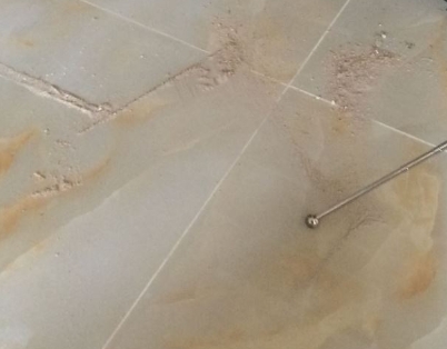 湘潭市瓷砖空鼓维修公司分享粘合剂选择不当在瓷砖铺贴过程中可能导致以下问题